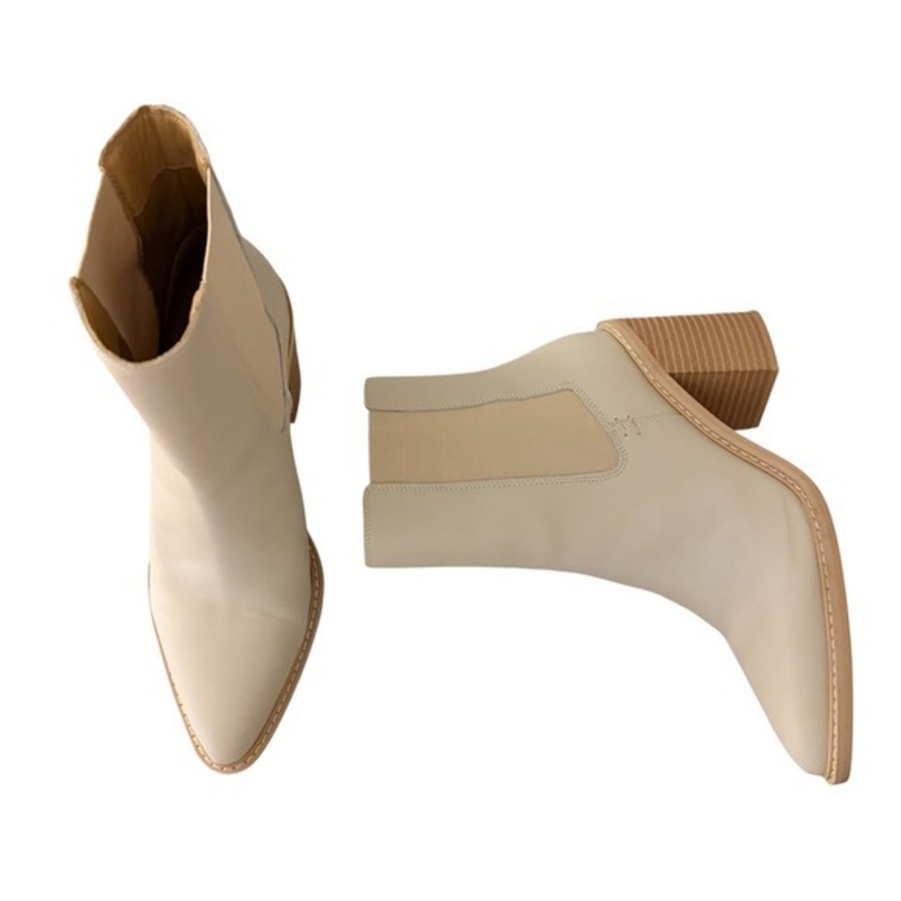 Crown Vintage Pimmy Leather Size 9.5 Block Heel Ankle Boots Cream Chelsea Boot